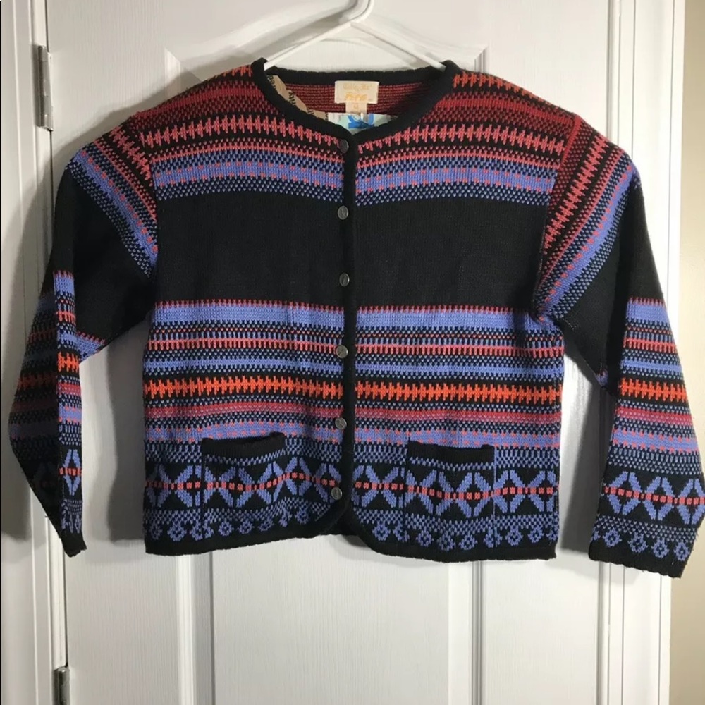 ❌SOLD Vintage Tally Ho Pattern Button Sweater Medi